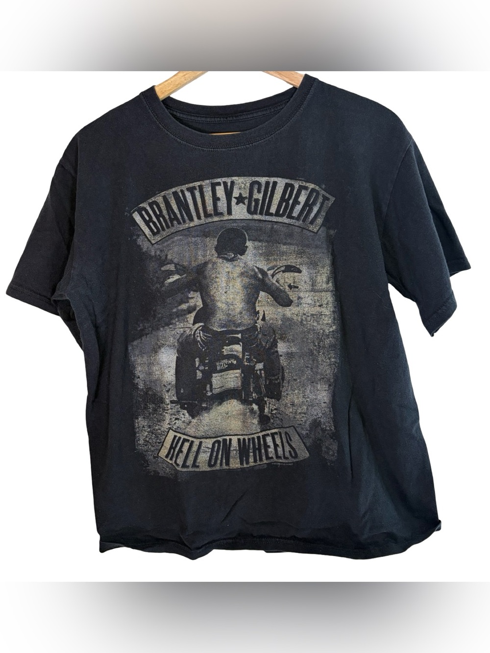 Brantley Gilbert 2023 tour Men’s Black Graphic short sleeve Tee - Hell On Wheels